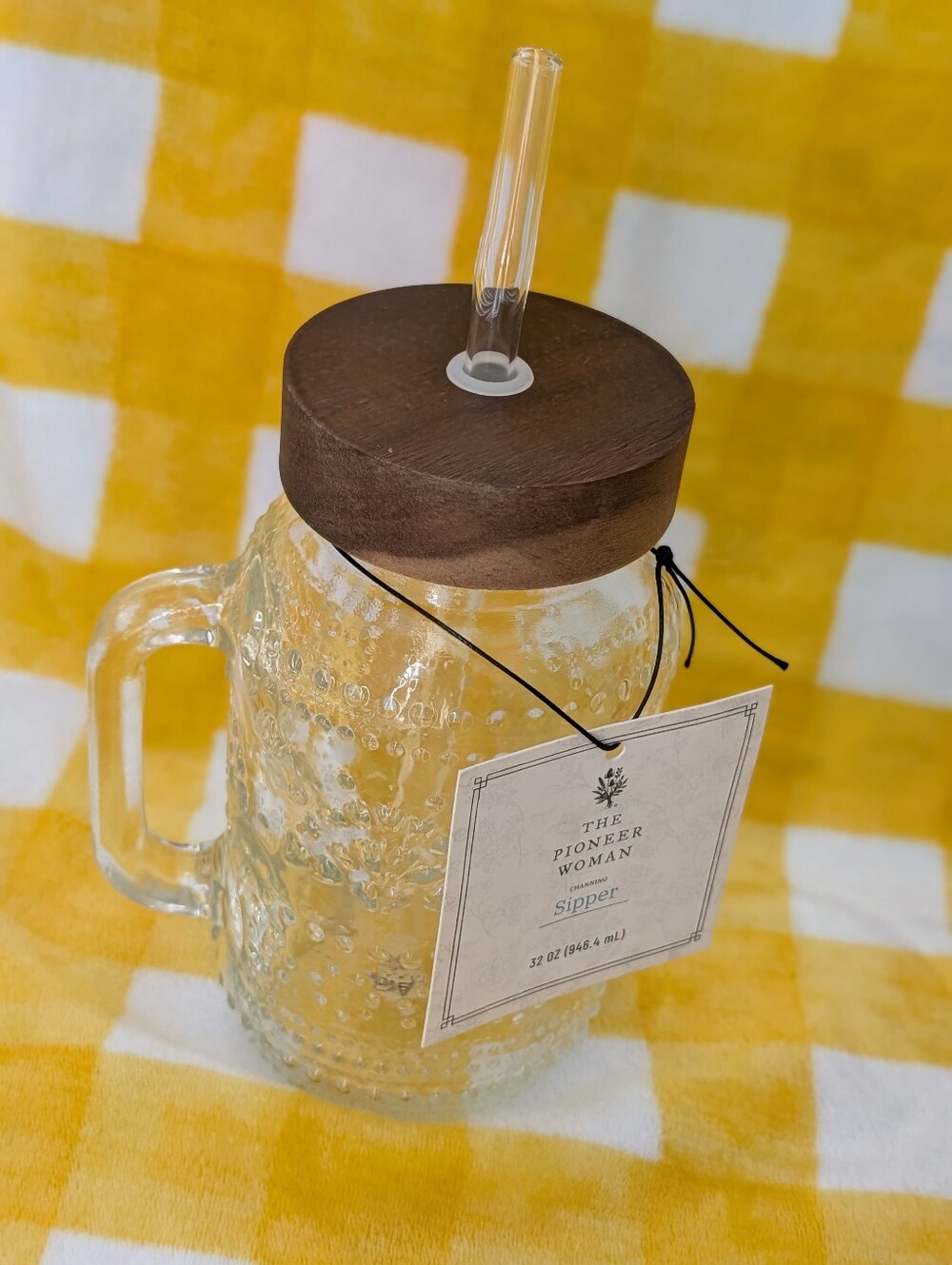 The Pioneer Woman Clear Glass Sipper with Wood Lid and Straw -